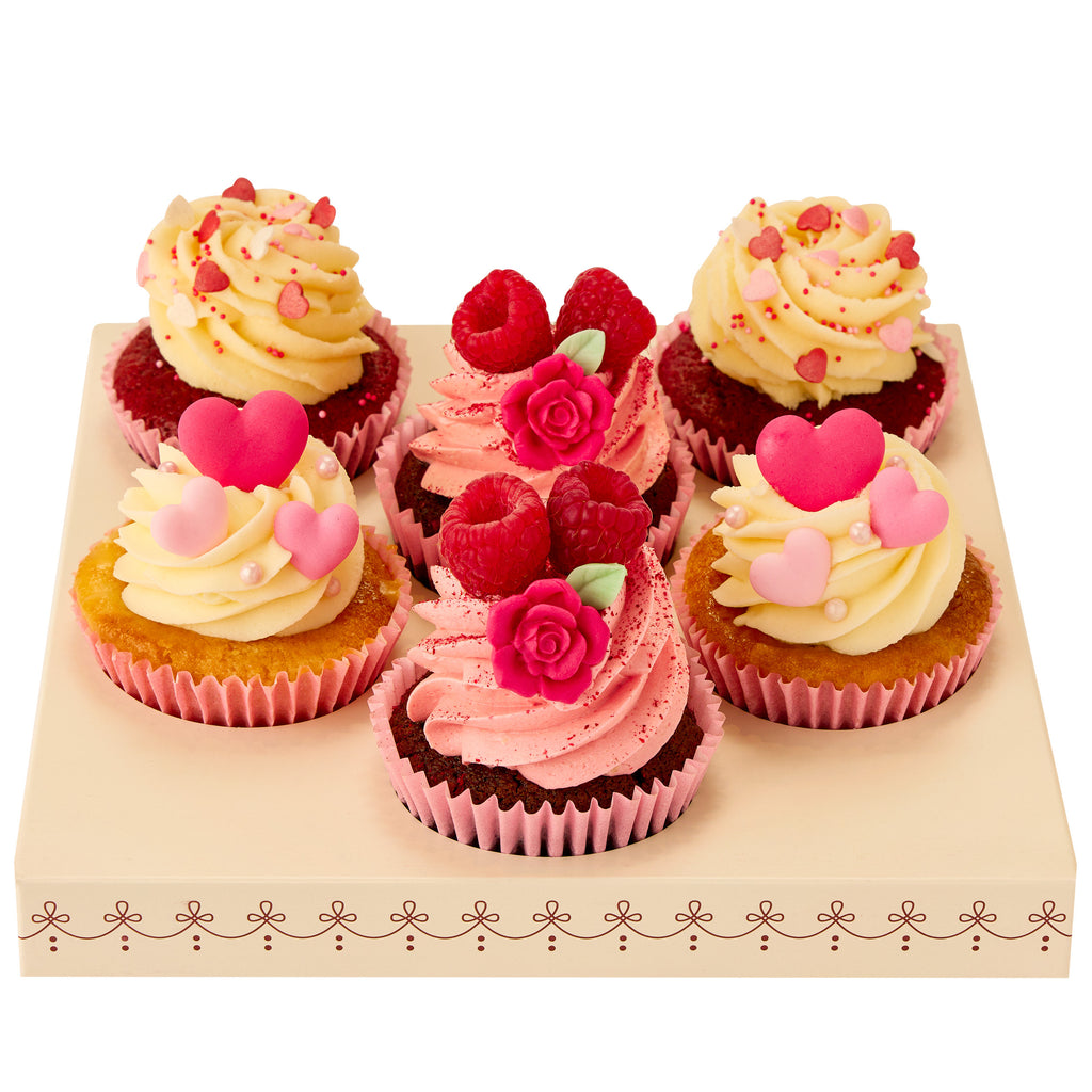 Love is Sweet Box of 6 - Peggy Porschen Cakes Ltd