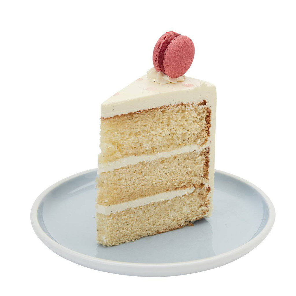 Best Birthday Cakes in London - Vanilla Cloud Cake - Peggy Porschen Cakes Ltd